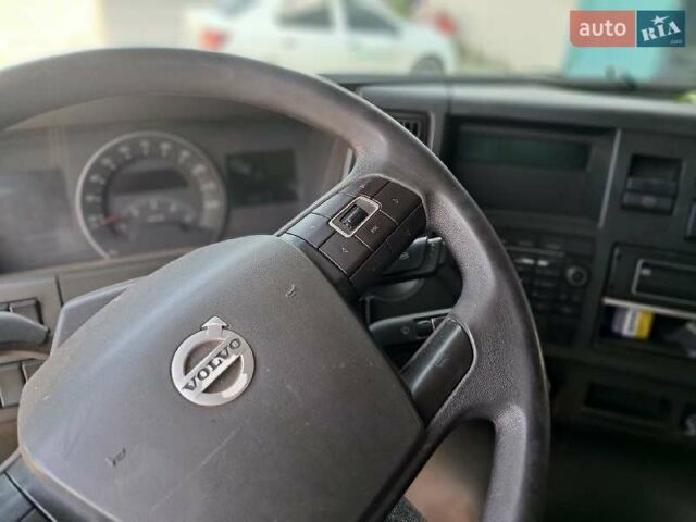 Зелений Вольво FM 13, об'ємом двигуна 0 л та пробігом 350 тис. км за 36000 $, фото 7 на Automoto.ua