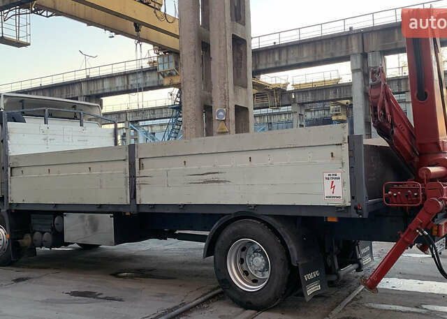 Белый Вольво FM 7, объемом двигателя 6.7 л и пробегом 895 тыс. км за 24500 $, фото 3 на Automoto.ua