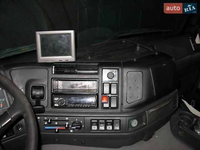 Белый Вольво FM 7, объемом двигателя 6.7 л и пробегом 895 тыс. км за 23000 $, фото 18 на Automoto.ua