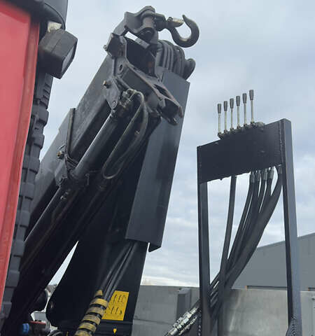 Белый Вольво FM 7, объемом двигателя 7.3 л и пробегом 800 тыс. км за 31000 $, фото 7 на Automoto.ua