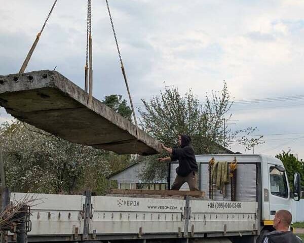 Вольво FM 7, объемом двигателя 7.3 л и пробегом 800 тыс. км за 18000 $, фото 2 на Automoto.ua