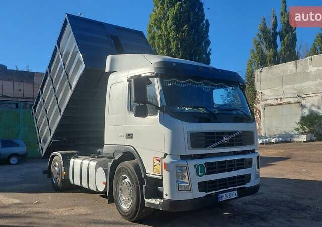 Білий Вольво FM 9, об'ємом двигуна 9.37 л та пробігом 1 тис. км за 20700 $, фото 22 на Automoto.ua