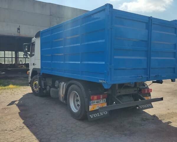 Білий Вольво FM 9, об'ємом двигуна 9.3 л та пробігом 800 тис. км за 22300 $, фото 7 на Automoto.ua