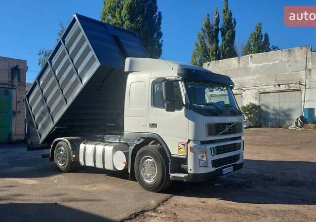 Білий Вольво FM 9, об'ємом двигуна 9.37 л та пробігом 1 тис. км за 20700 $, фото 2 на Automoto.ua