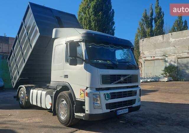 Белый Вольво FM 9, объемом двигателя 9.37 л и пробегом 1 тыс. км за 20900 $, фото 9 на Automoto.ua