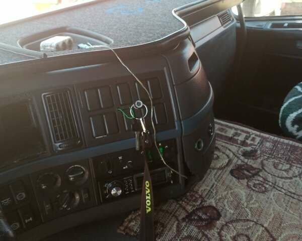 Білий Вольво FM 9, об'ємом двигуна 9.4 л та пробігом 968 тис. км за 11500 $, фото 7 на Automoto.ua