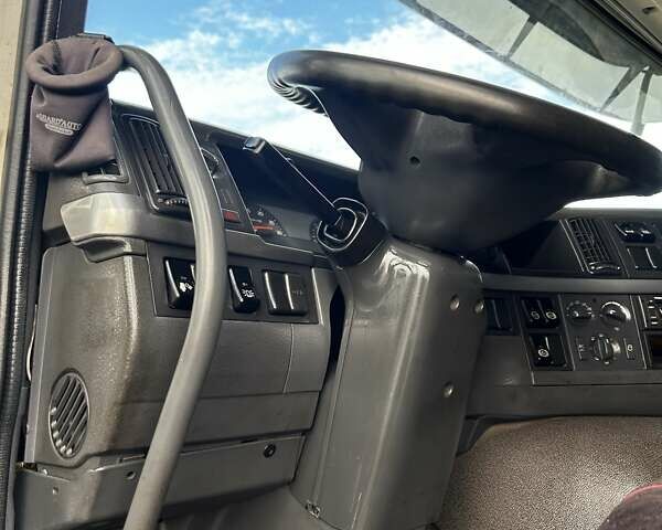 Білий Вольво FM 9, об'ємом двигуна 9.37 л та пробігом 1 тис. км за 40000 $, фото 7 на Automoto.ua