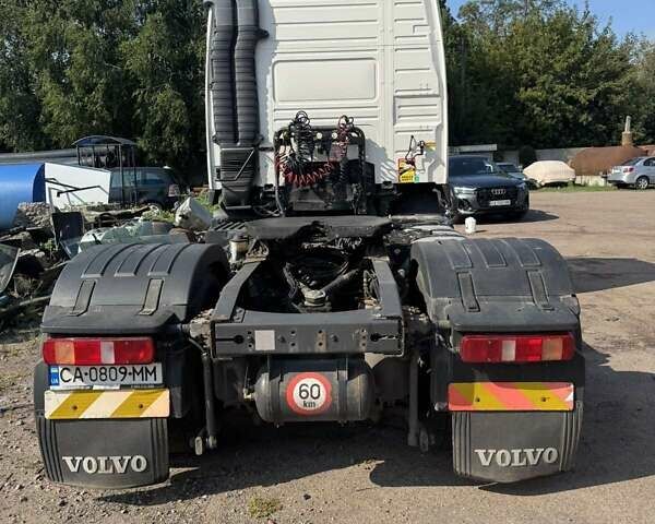 Білий Вольво FM 9, об'ємом двигуна 0 л та пробігом 1 тис. км за 12000 $, фото 1 на Automoto.ua