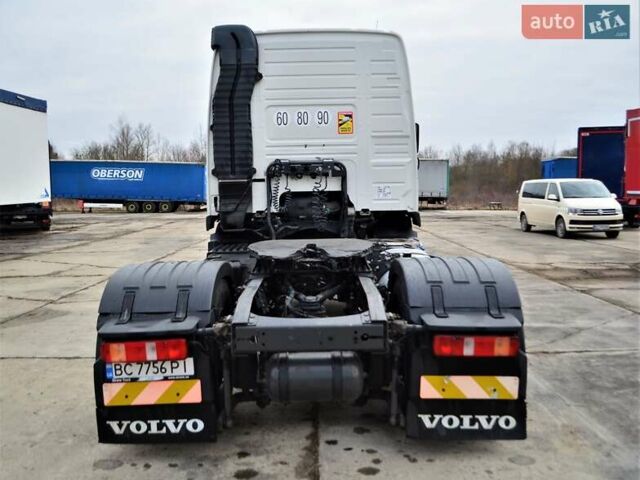 Белый Вольво FM 9, объемом двигателя 10.8 л и пробегом 711 тыс. км за 16558 $, фото 5 на Automoto.ua