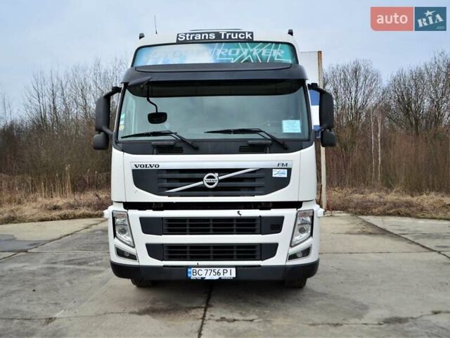 Белый Вольво FM 9, объемом двигателя 10.8 л и пробегом 711 тыс. км за 16558 $, фото 1 на Automoto.ua