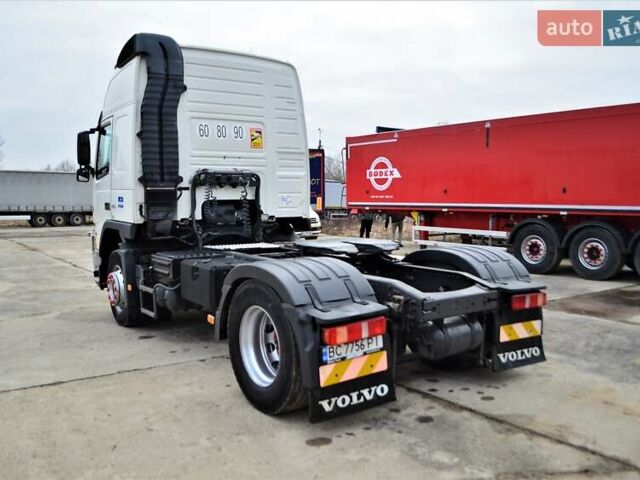 Белый Вольво FM 9, объемом двигателя 10.8 л и пробегом 711 тыс. км за 16558 $, фото 6 на Automoto.ua