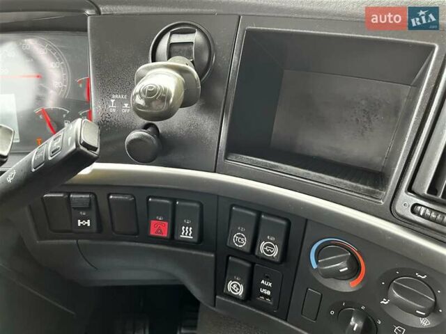 Белый Вольво FM 9, объемом двигателя 10.8 л и пробегом 711 тыс. км за 16558 $, фото 23 на Automoto.ua