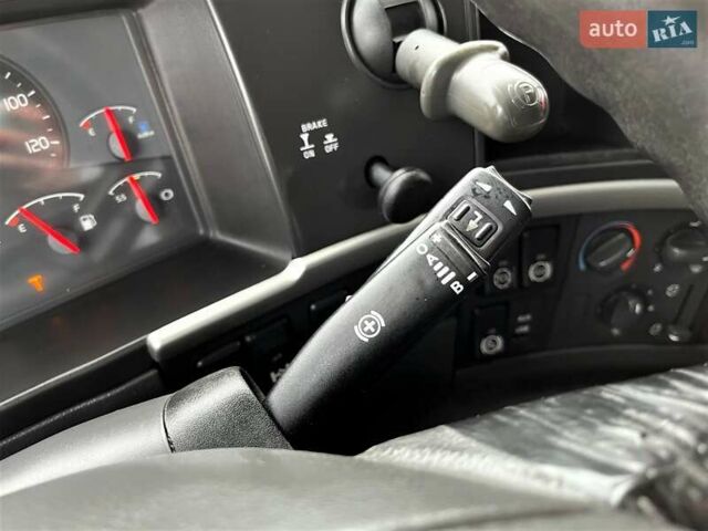 Белый Вольво FM 9, объемом двигателя 10.8 л и пробегом 711 тыс. км за 16558 $, фото 22 на Automoto.ua