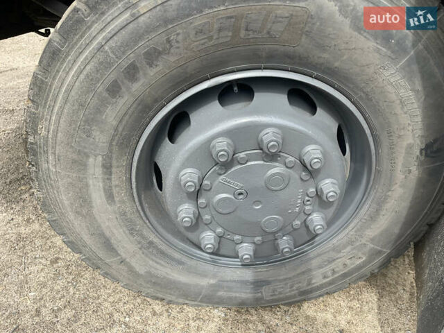 Білий Вольво FM 9, об'ємом двигуна 4.5 л та пробігом 0 тис. км за 47500 $, фото 10 на Automoto.ua