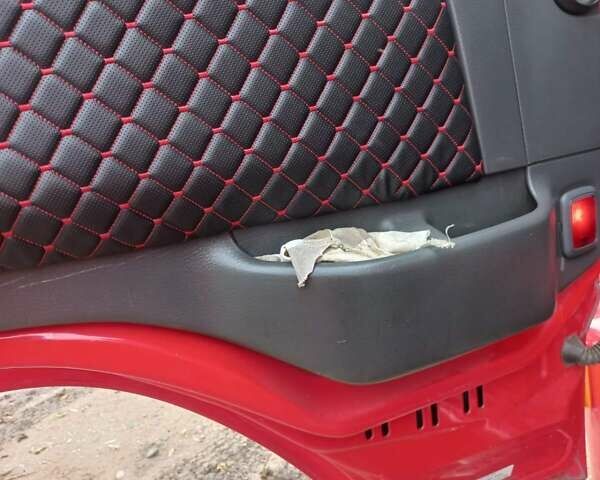 Червоний Вольво FM 9, об'ємом двигуна 12.78 л та пробігом 630 тис. км за 14500 $, фото 18 на Automoto.ua