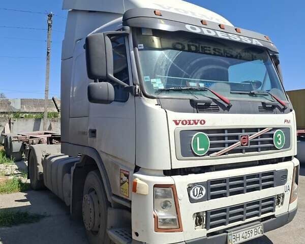 Вольво FM 9, объемом двигателя 0 л и пробегом 1 тыс. км за 8000 $, фото 1 на Automoto.ua