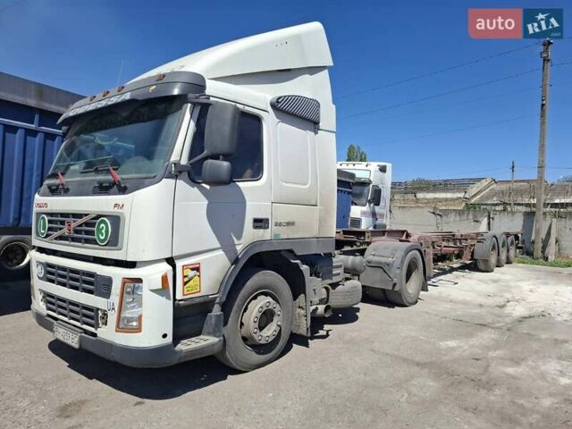 Вольво FM 9, объемом двигателя 0 л и пробегом 1 тыс. км за 8000 $, фото 2 на Automoto.ua