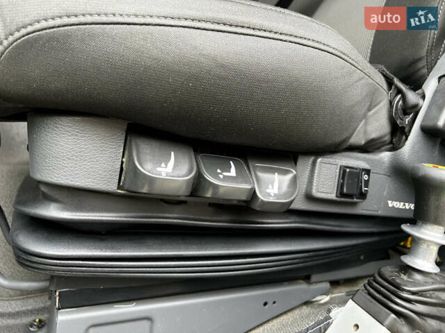 Зелений Вольво FM 9, об'ємом двигуна 10.85 л та пробігом 350 тис. км за 38500 $, фото 29 на Automoto.ua
