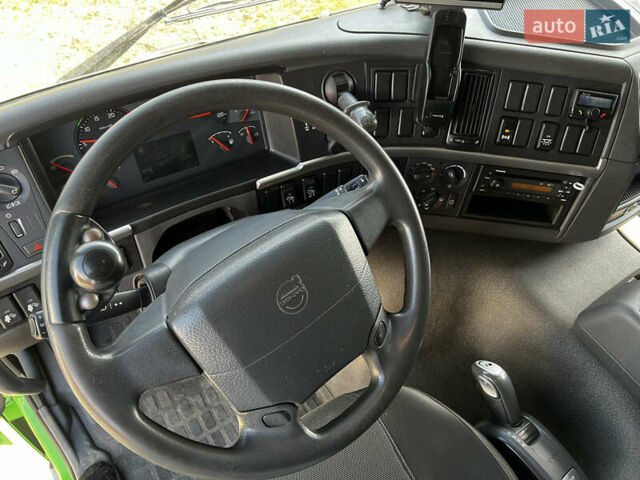 Зелений Вольво FM 9, об'ємом двигуна 10.85 л та пробігом 350 тис. км за 38500 $, фото 18 на Automoto.ua