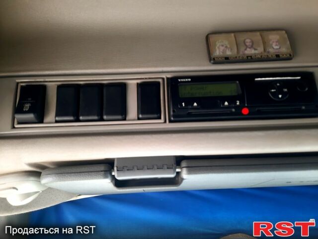Желтый Вольво ФМ, объемом двигателя 12 л и пробегом 1032 тыс. км за 12000 $, фото 7 на Automoto.ua