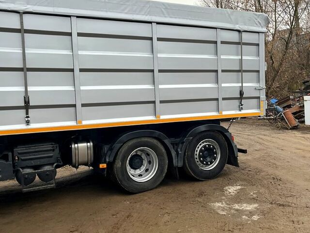 Синій Вольво FM, об'ємом двигуна 9.2 л та пробігом 854 тис. км за 9500 $, фото 2 на Automoto.ua