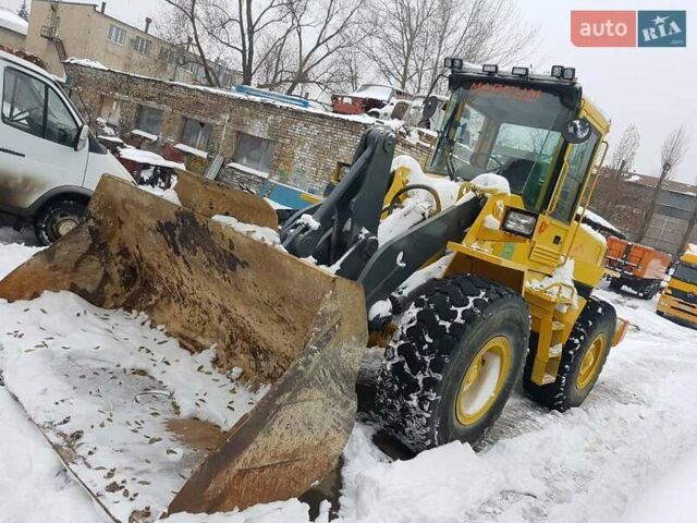 Желтый Вольво L 120F, объемом двигателя 0 л и пробегом 10 тыс. км за 29500 $, фото 13 на Automoto.ua