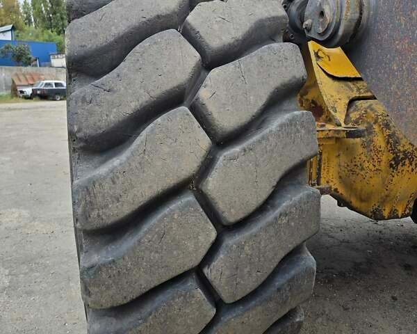 Вольво L 220E 2005 в Киеве на Automoto.ua Вольво L 220E, объемом двигателя 0 л и пробегом 10 тыс. км за 78800 $, фото 13 на Automoto.ua