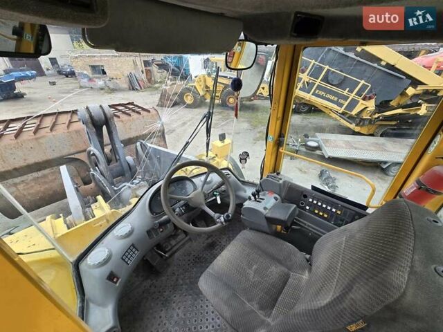 Вольво L 220E 2005 в Киеве на Automoto.ua Вольво L 220E, объемом двигателя 0 л и пробегом 10 тыс. км за 78800 $, фото 16 на Automoto.ua