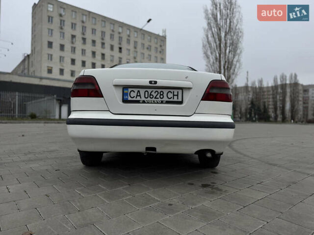 Білий Вольво S40, об'ємом двигуна 1.8 л та пробігом 456 тис. км за 3500 $, фото 6 на Automoto.ua