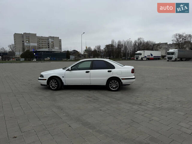 Білий Вольво S40, об'ємом двигуна 1.8 л та пробігом 456 тис. км за 3500 $, фото 9 на Automoto.ua