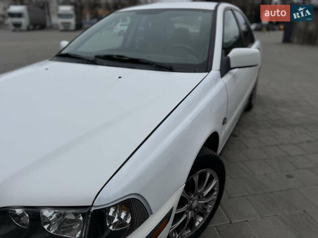 Білий Вольво S40, об'ємом двигуна 1.8 л та пробігом 456 тис. км за 3500 $, фото 8 на Automoto.ua