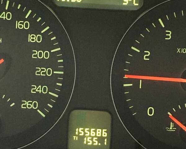 Белый Вольво С40, объемом двигателя 1.6 л и пробегом 156 тыс. км за 6900 $, фото 4 на Automoto.ua