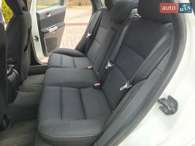 Белый Вольво С40, объемом двигателя 1.6 л и пробегом 188 тыс. км за 6999 $, фото 16 на Automoto.ua