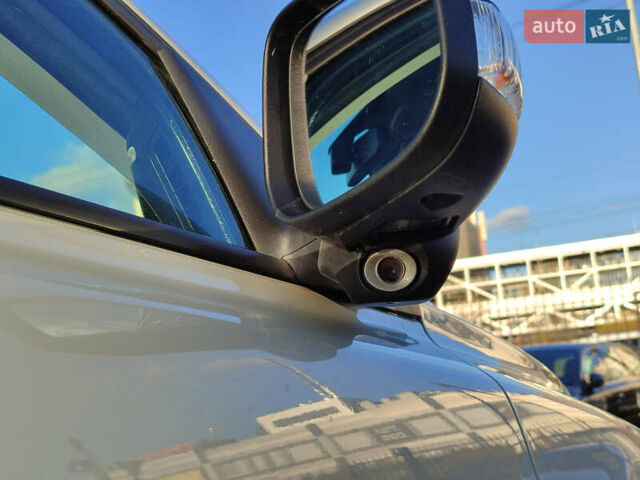 Вольво С40 2011 в Киеве на Automoto.ua Белый Вольво С40, объемом двигателя 1.6 л и пробегом 194 тыс. км за 10000 $, фото 15 на Automoto.ua