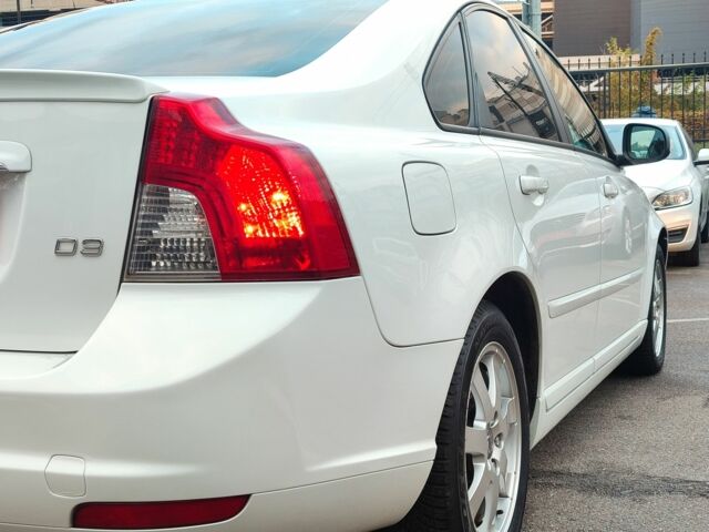 Білий Вольво S40, об'ємом двигуна 2 л та пробігом 233 тис. км за 11299 $, фото 13 на Automoto.ua