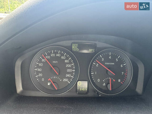 Белый Вольво С40, объемом двигателя 2 л и пробегом 110 тыс. км за 9500 $, фото 44 на Automoto.ua