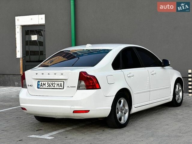 Білий Вольво S40, об'ємом двигуна 2 л та пробігом 278 тис. км за 6499 $, фото 11 на Automoto.ua