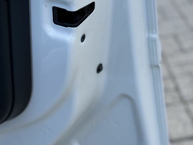 Белый Вольво С40, объемом двигателя 2 л и пробегом 240 тыс. км за 7350 $, фото 23 на Automoto.ua