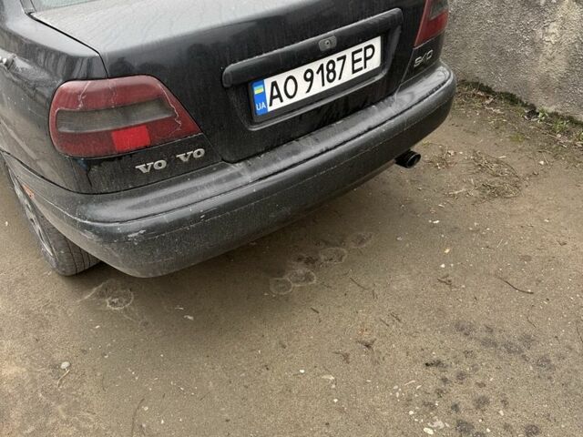 Чорний Вольво S40, об'ємом двигуна 1.9 л та пробігом 446 тис. км за 1000 $, фото 14 на Automoto.ua