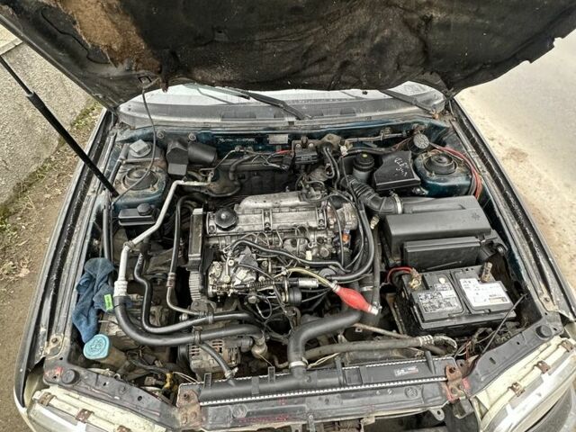 Чорний Вольво S40, об'ємом двигуна 1.9 л та пробігом 446 тис. км за 1000 $, фото 15 на Automoto.ua