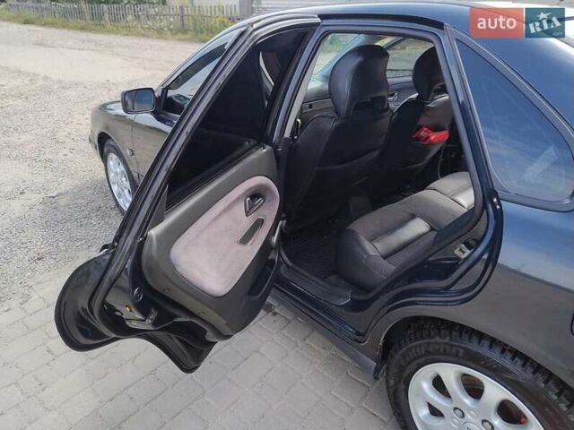 Черный Вольво С40, объемом двигателя 1.87 л и пробегом 338 тыс. км за 4200 $, фото 10 на Automoto.ua