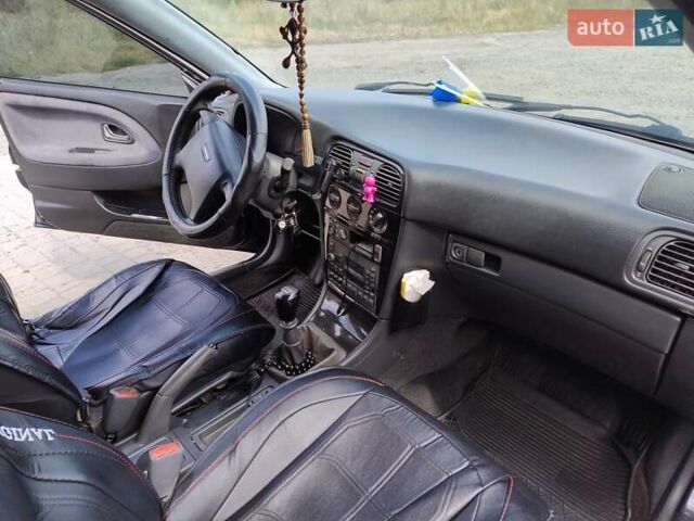 Черный Вольво С40, объемом двигателя 1.87 л и пробегом 338 тыс. км за 4200 $, фото 5 на Automoto.ua