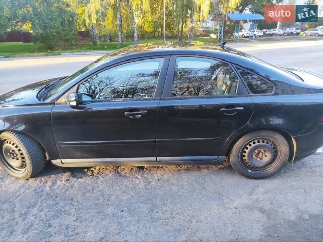 Чорний Вольво S40, об'ємом двигуна 2.5 л та пробігом 290 тис. км за 7000 $, фото 1 на Automoto.ua