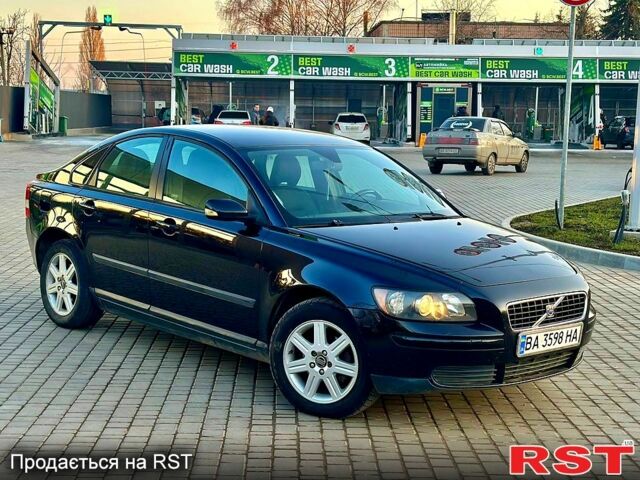 Чорний Вольво S40, об'ємом двигуна 1.6 л та пробігом 250 тис. км за 4300 $, фото 1 на Automoto.ua