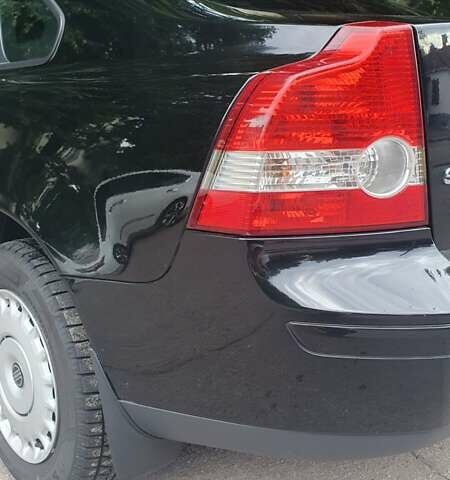 Черный Вольво С40, объемом двигателя 1.8 л и пробегом 173 тыс. км за 6400 $, фото 9 на Automoto.ua