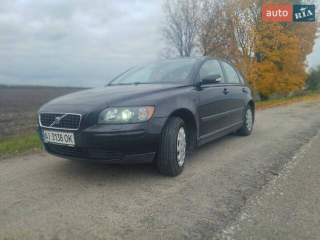 Вольво С40 2005 в Киеве на Automoto.ua Черный Вольво С40, объемом двигателя 1.6 л и пробегом 260 тыс. км за 5500 $, фото 20 на Automoto.ua