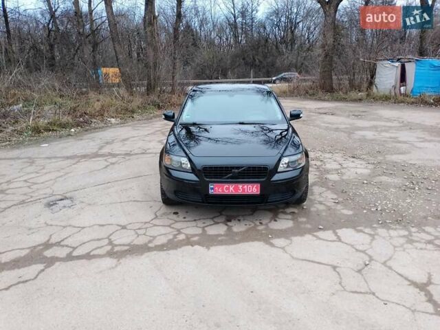 Чорний Вольво S40, об'ємом двигуна 1.6 л та пробігом 250 тис. км за 5900 $, фото 10 на Automoto.ua