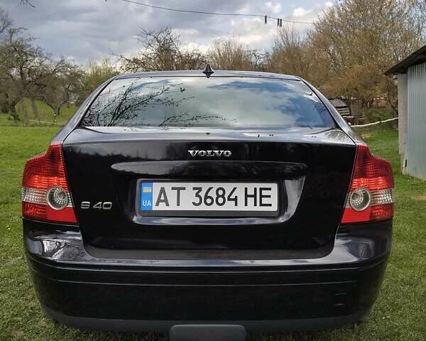 Чорний Вольво S40, об'ємом двигуна 1.56 л та пробігом 298 тис. км за 5700 $, фото 3 на Automoto.ua