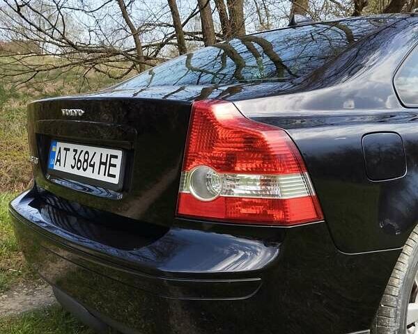 Чорний Вольво S40, об'ємом двигуна 1.56 л та пробігом 298 тис. км за 5700 $, фото 10 на Automoto.ua