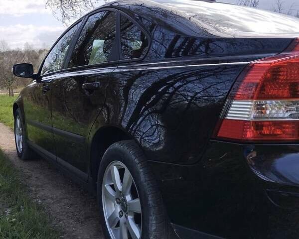 Чорний Вольво S40, об'ємом двигуна 1.56 л та пробігом 298 тис. км за 5700 $, фото 17 на Automoto.ua